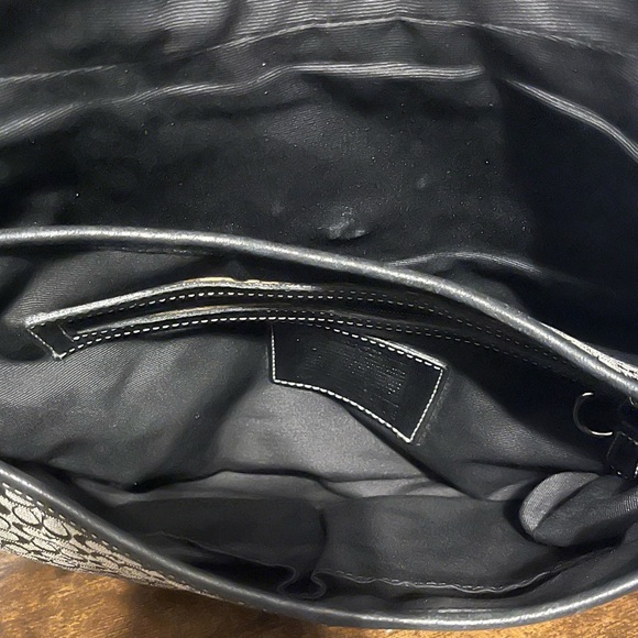 Vintage Y2K Coach Signature C Soho Shoulder Bag Style 6808 - Picture 9 of 9